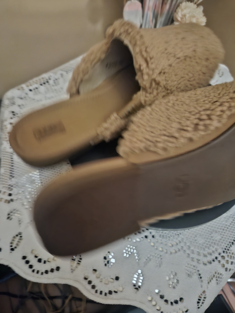 ❤️💘Womens UGG Cozy Janaya Mule Slippers in Chestnut - Size 9.5 - NWOT💕❣️ - Picture 6 of 7